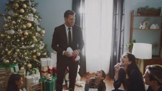Michael Bublé - It's Beginning to Look a Lot Like Christmas (Official Music Video)