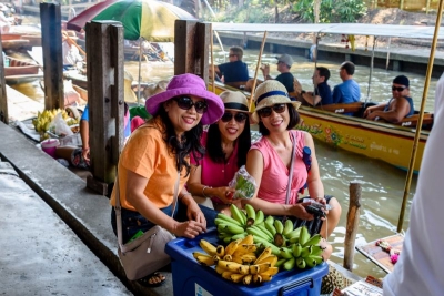 Một chuyến đến 2 chợ nổi ở Thái Lan