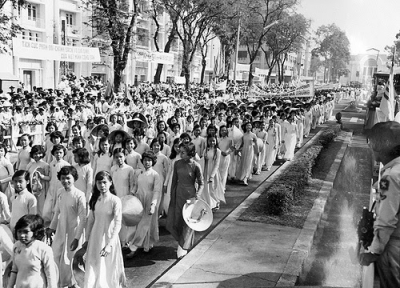 Ngày Phụ Nữ 03/03/1960 Tại Sài Gòn Năm Xưa -