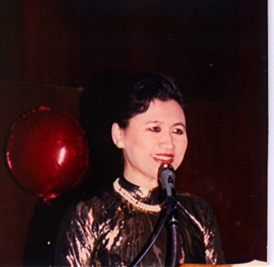 Đài Saigon Dallas Phỏng Vấn Nhà Văn Điệp Mỹ Linh Về Tháng Tư, 1975 - Như Tuyền