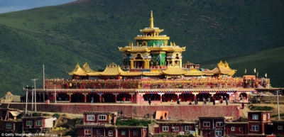 Học viện Phật giáo lớn nhất thế giới
